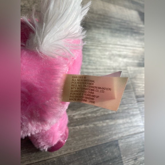 Pink Sparkling Unicorn Sewn Eyes Plush Soft Toy Cuddly - Picture 5 of 7